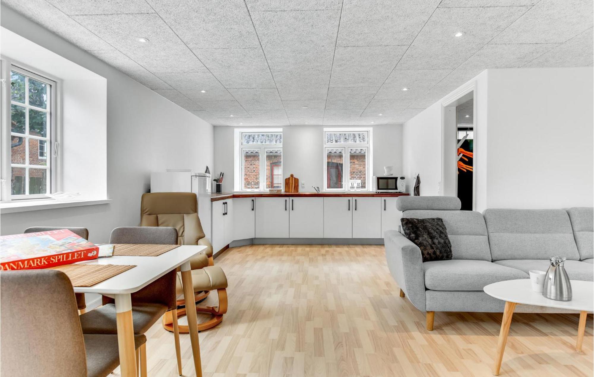 Pet Friendly Home In Hojer With Kitchen Exteriér fotografie