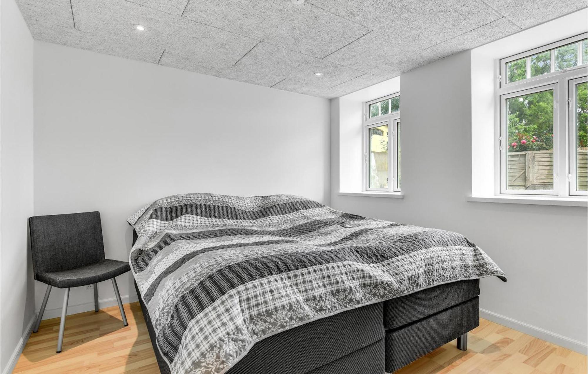 Pet Friendly Home In Hojer With Kitchen Exteriér fotografie